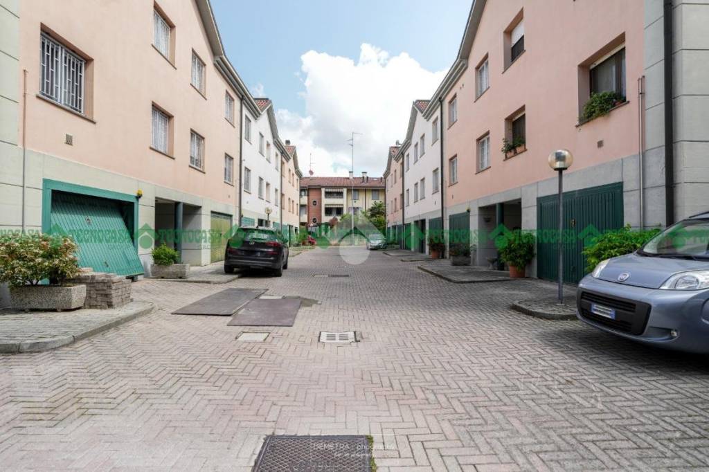 casa indipendente in vendita a Valsamoggia in zona Crespellano