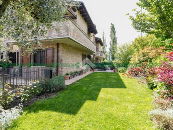appartamento in vendita a Valsamoggia in zona Crespellano