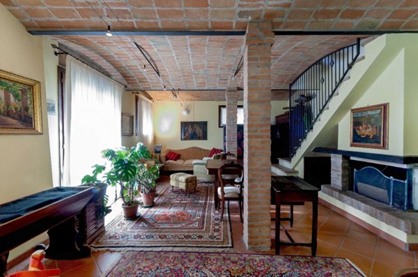 casa indipendente in vendita a Valsamoggia in zona Castello di Serravalle