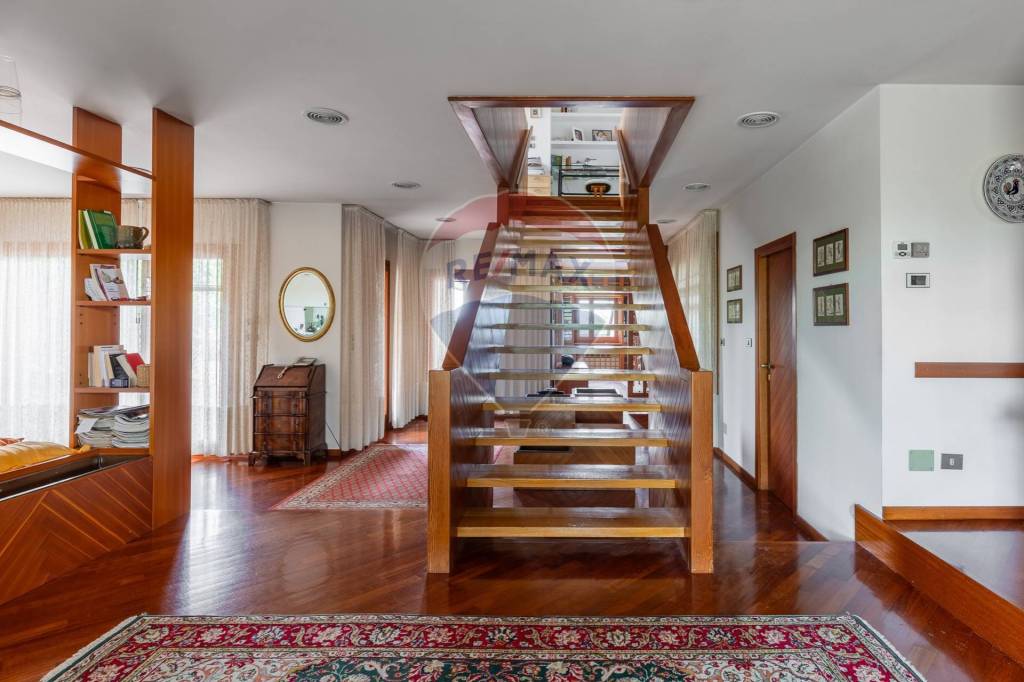 casa indipendente in vendita a Valsamoggia