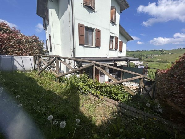 appartamento in vendita a Valsamoggia in zona Ziribega