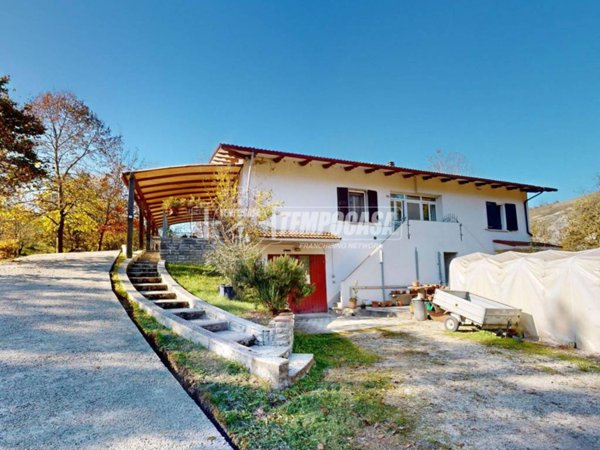 casa indipendente in vendita a Valsamoggia in zona Castelletto
