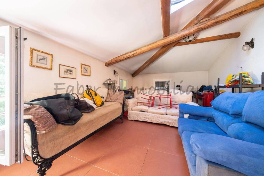 attico in vendita a Valsamoggia in zona Calcara