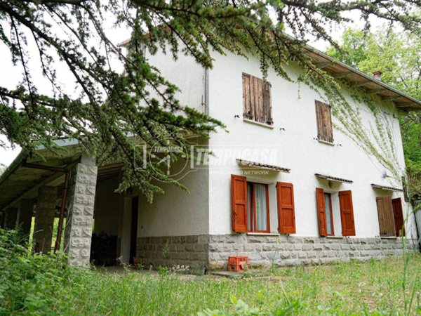 appartamento in vendita a Valsamoggia in zona Savigno