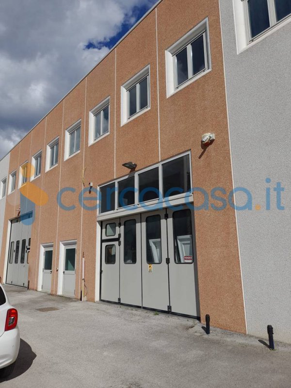 ufficio in vendita a Valsamoggia in zona Bazzano