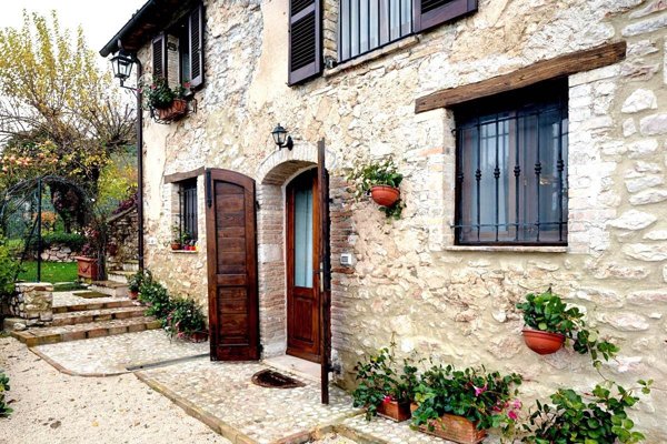 casa indipendente in vendita a Valsamoggia in zona Bazzano
