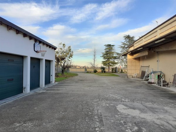 terreno edificabile in vendita a Valsamoggia in zona Calcara