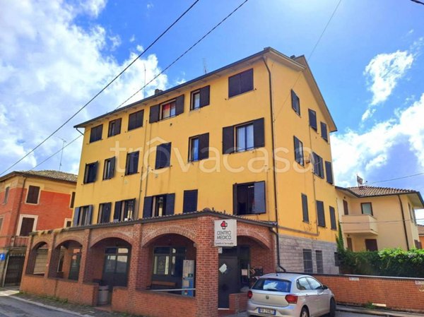 appartamento in vendita a Valsamoggia in zona Sant'Apollinare
