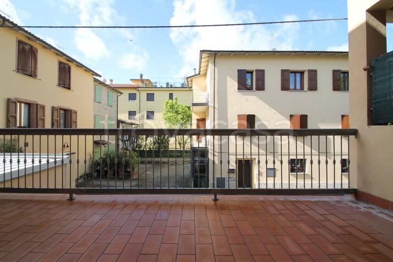 appartamento in vendita a Valsamoggia in zona Savigno