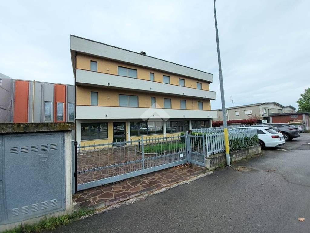 appartamento in vendita a Valsamoggia in zona Monteveglio