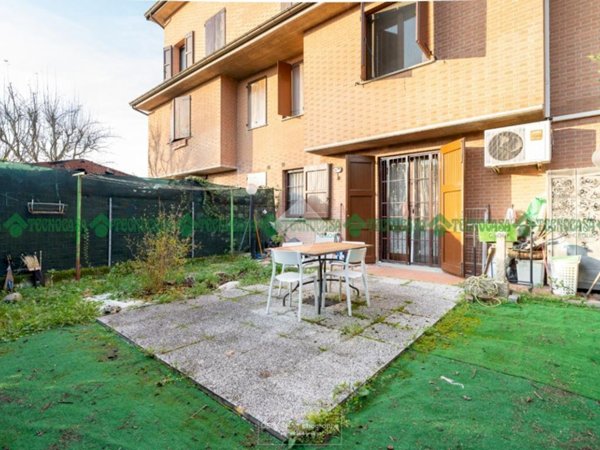casa indipendente in vendita a Valsamoggia in zona Bazzano