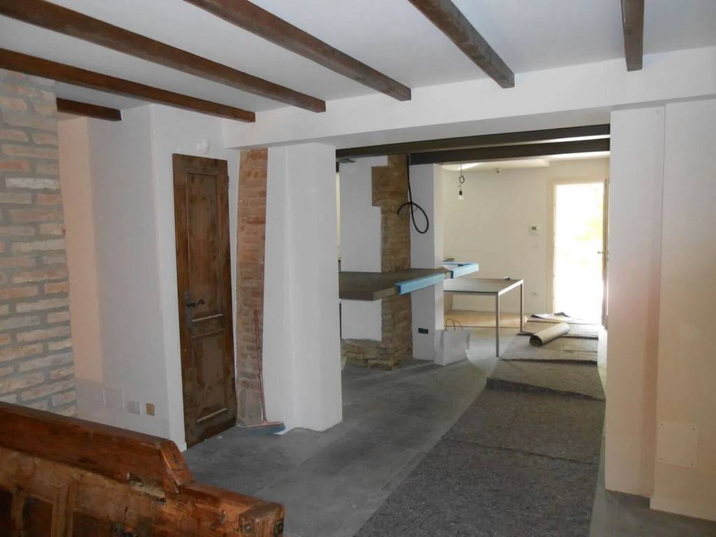 casa indipendente in vendita a Valsamoggia in zona Montebudello