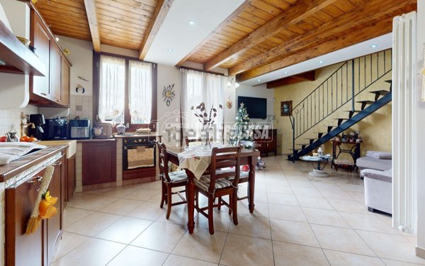 appartamento in vendita a Valsamoggia in zona Bazzano