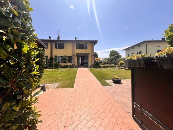 casa indipendente in vendita a Valsamoggia