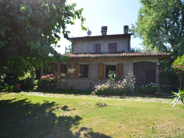 casa indipendente in vendita a Valsamoggia in zona Crespellano