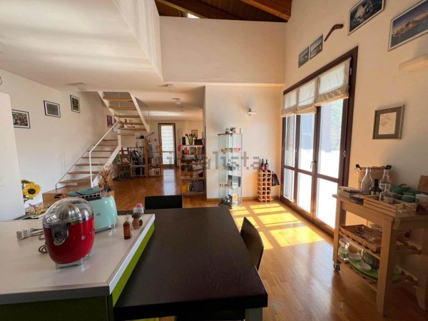 appartamento in vendita a Valsamoggia in zona Monteveglio
