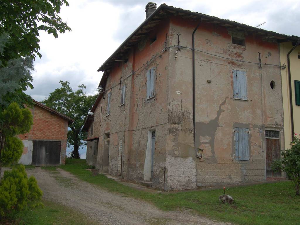 terreno agricolo in vendita a Valsamoggia in zona Montebudello