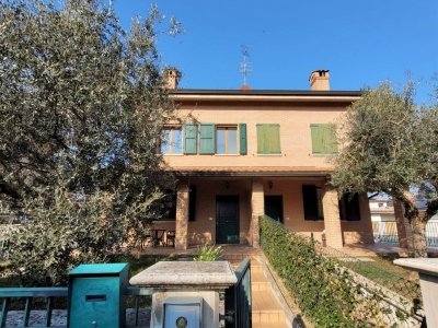 casa indipendente in vendita a Valsamoggia in zona Bazzano