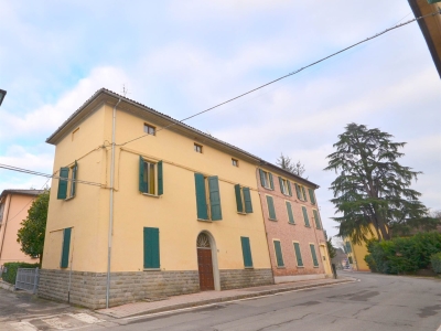 appartamento in vendita a Valsamoggia in zona Crespellano
