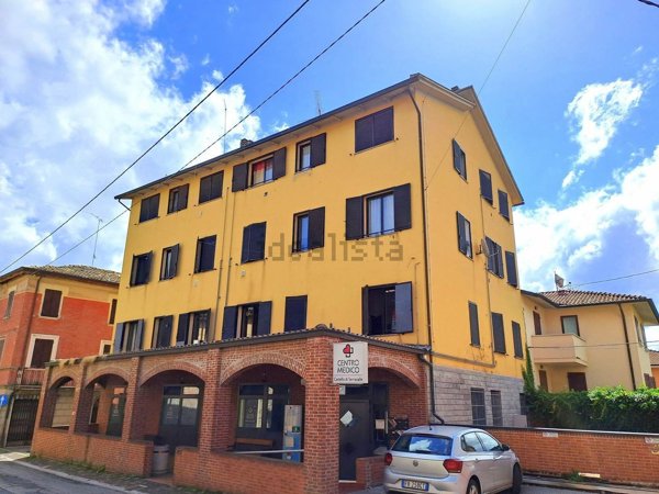 appartamento in vendita a Valsamoggia in zona Sant'Apollinare