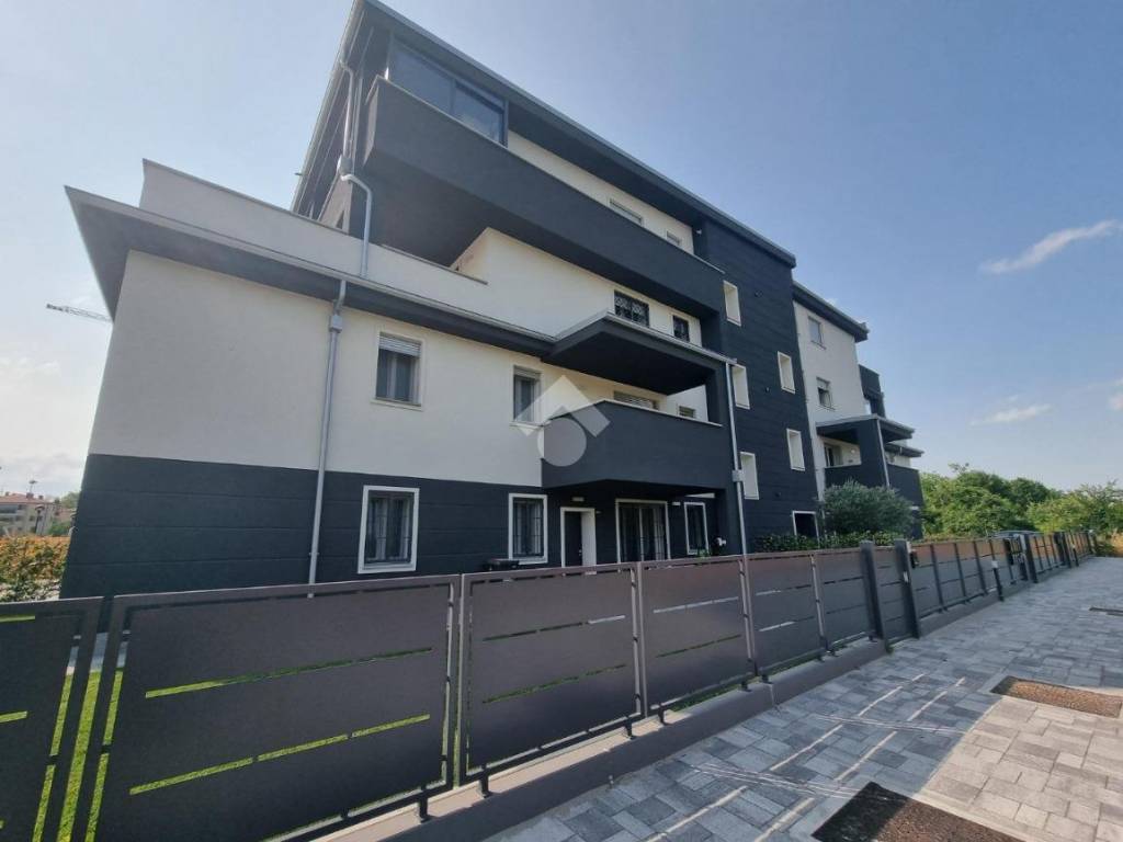 appartamento in vendita a Valsamoggia in zona Calcara