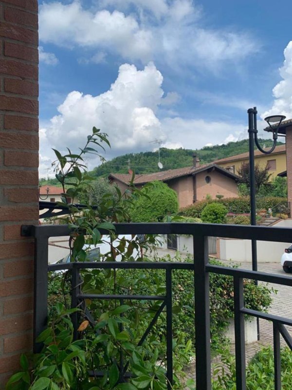 appartamento in vendita a Valsamoggia in zona Fagnano