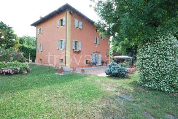 casa indipendente in vendita a Valsamoggia in zona Calcara