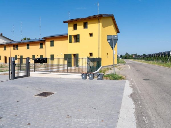 casa indipendente in vendita a Valsamoggia in zona Bazzano