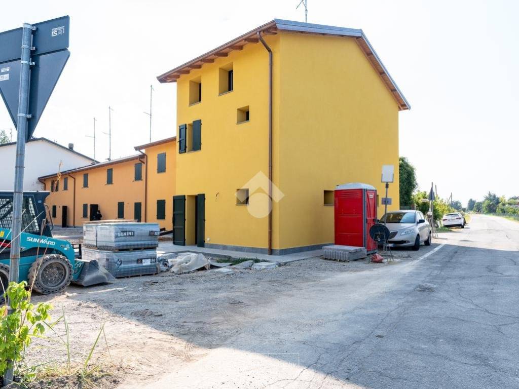 casa indipendente in vendita a Valsamoggia in zona Bazzano