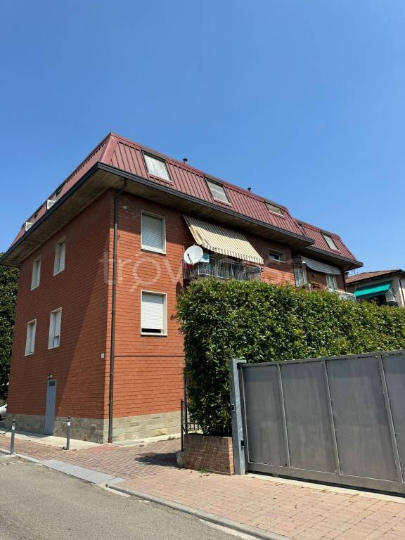 appartamento in vendita a Valsamoggia in zona Calcara