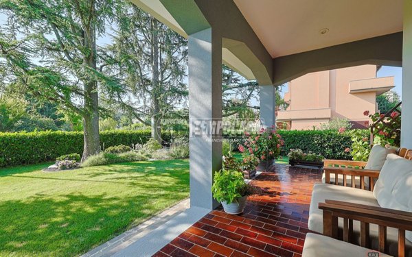 casa indipendente in vendita a Valsamoggia in zona Calcara