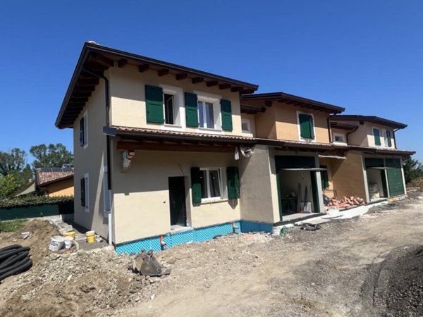ufficio in vendita a Valsamoggia in zona Bazzano