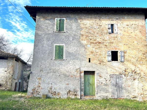 casale in vendita a Valsamoggia in zona Tiola
