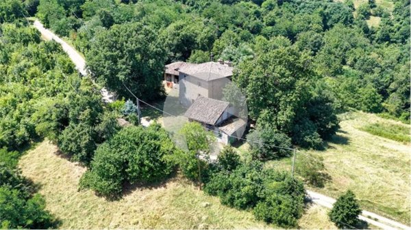 casale in vendita a Valsamoggia in zona Tiola