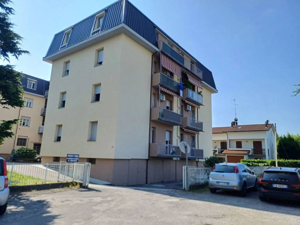 appartamento in vendita a Valsamoggia in zona Crespellano