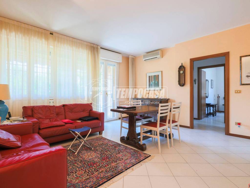 appartamento in vendita a Valsamoggia in zona Crespellano