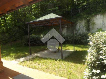 casa indipendente in vendita a Valsamoggia in zona Rodiano