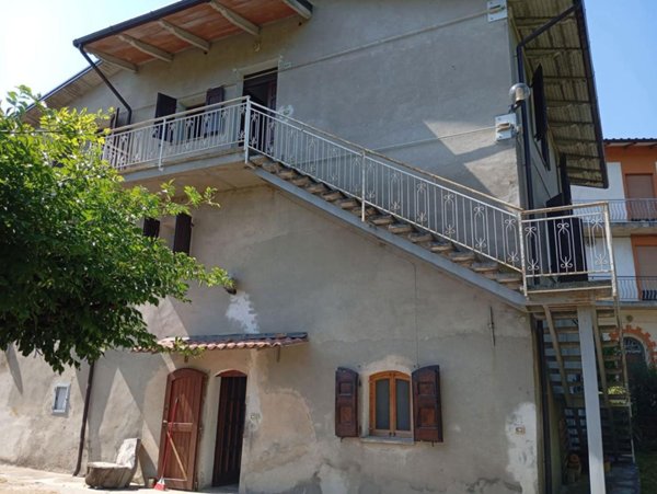 casa indipendente in vendita a Valsamoggia in zona Vedegheto