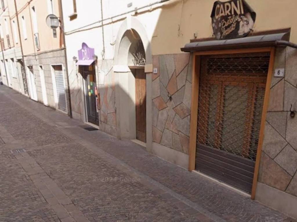 negozio in vendita a Valsamoggia in zona Savigno