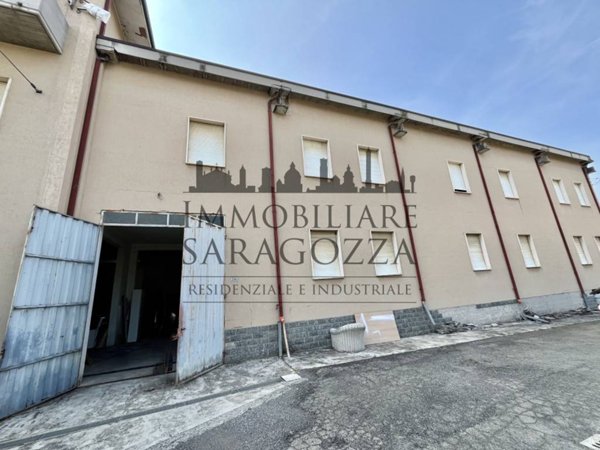 locale commerciale in vendita a Valsamoggia in zona Castelletto