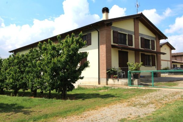 appartamento in vendita a Valsamoggia in zona Bazzano