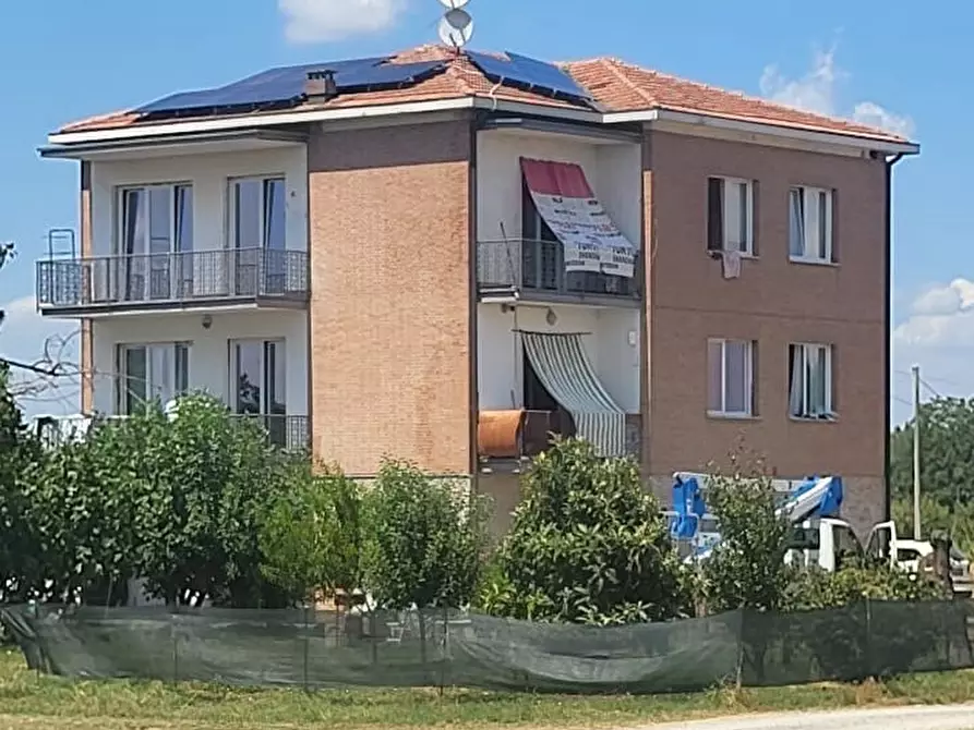casa indipendente in vendita a Valsamoggia in zona Crespellano