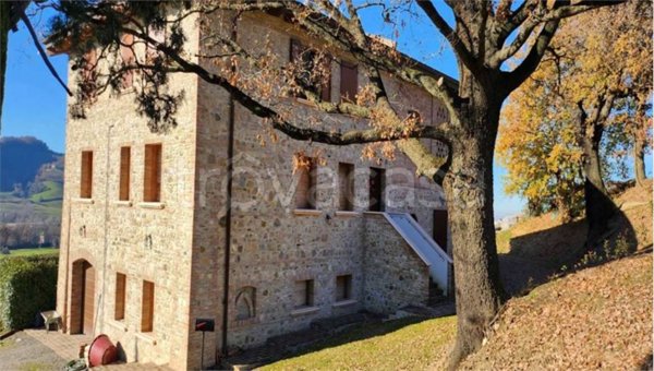 appartamento in vendita a Valsamoggia in zona Monteveglio
