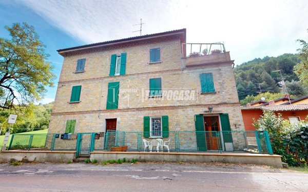 appartamento in vendita a Valsamoggia in zona Savigno