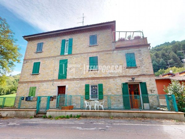 appartamento in vendita a Valsamoggia in zona Savigno