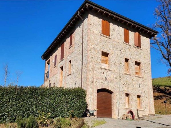 appartamento in vendita a Valsamoggia in zona Monteveglio
