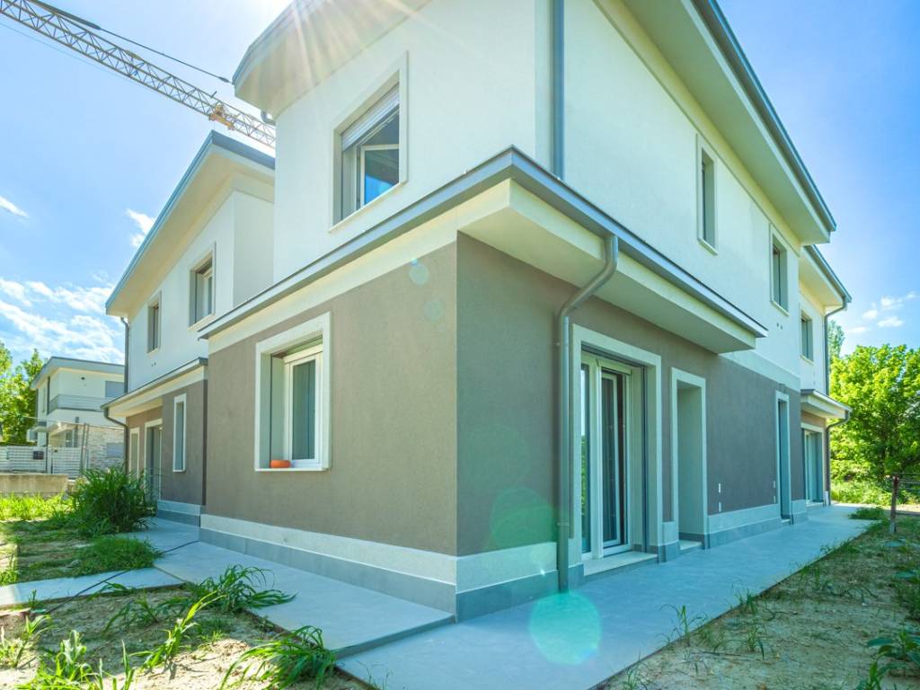 casa indipendente in vendita a Valsamoggia in zona Bersagliera