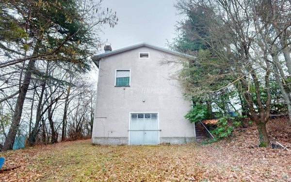 casa indipendente in vendita a Valsamoggia in zona Savigno
