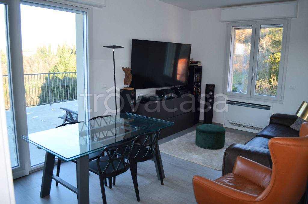casa indipendente in vendita a Valsamoggia in zona Oliveto