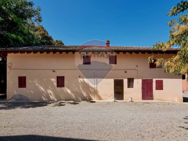 casa indipendente in vendita a Valsamoggia in zona Crespellano
